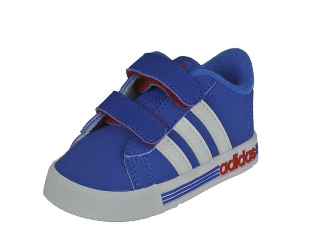 7435-69913 Adidas Daily Team