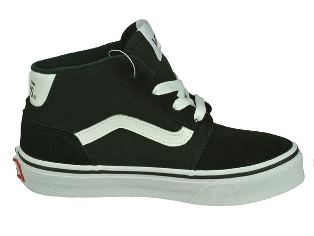 vans chapman mid pump
