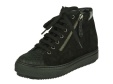 Tara Sneaker