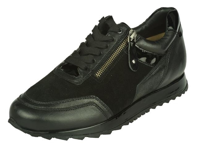 10560-118490 Helioform Sneaker