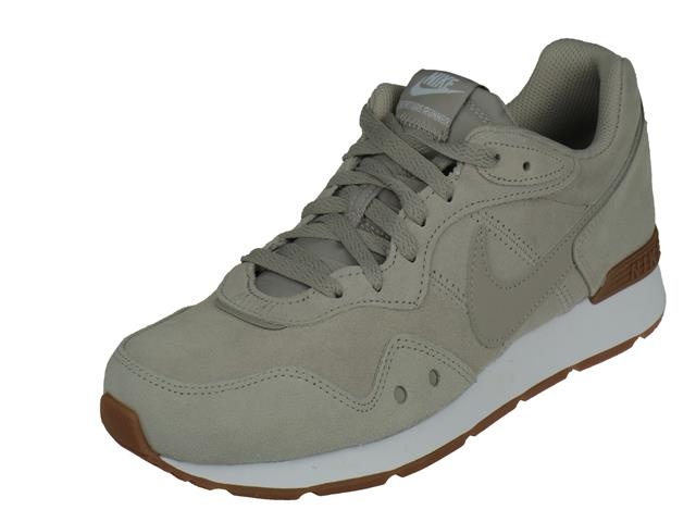 Nike Nike Venture Runner Suede Nike Nike Venture Runner Suede