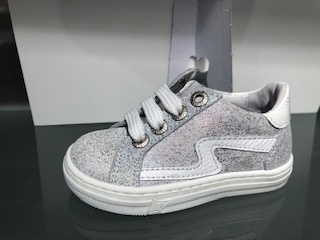Develab Girls Low Cut Sneaker Lac Develab Girls Low Cut Sneaker Lac