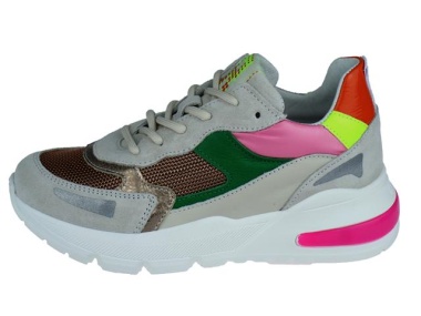 Sneaker
