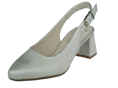Slingback pump