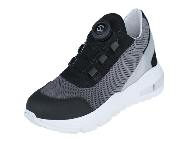 Red Rag Sneaker