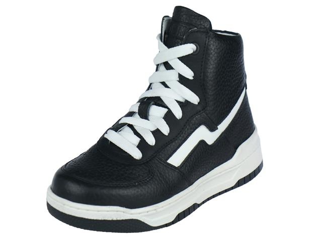 Trackstyle Aki Amso afbeelding