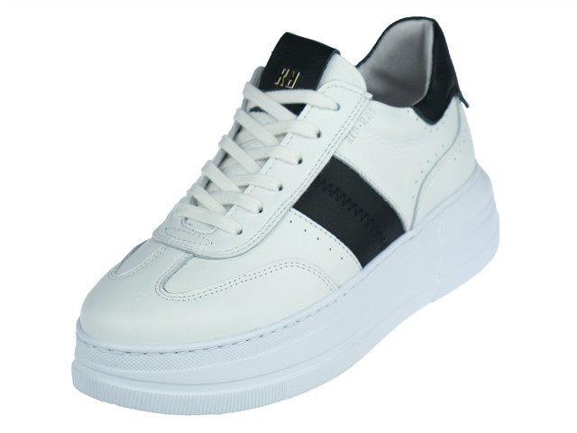 Red Rag Sneaker